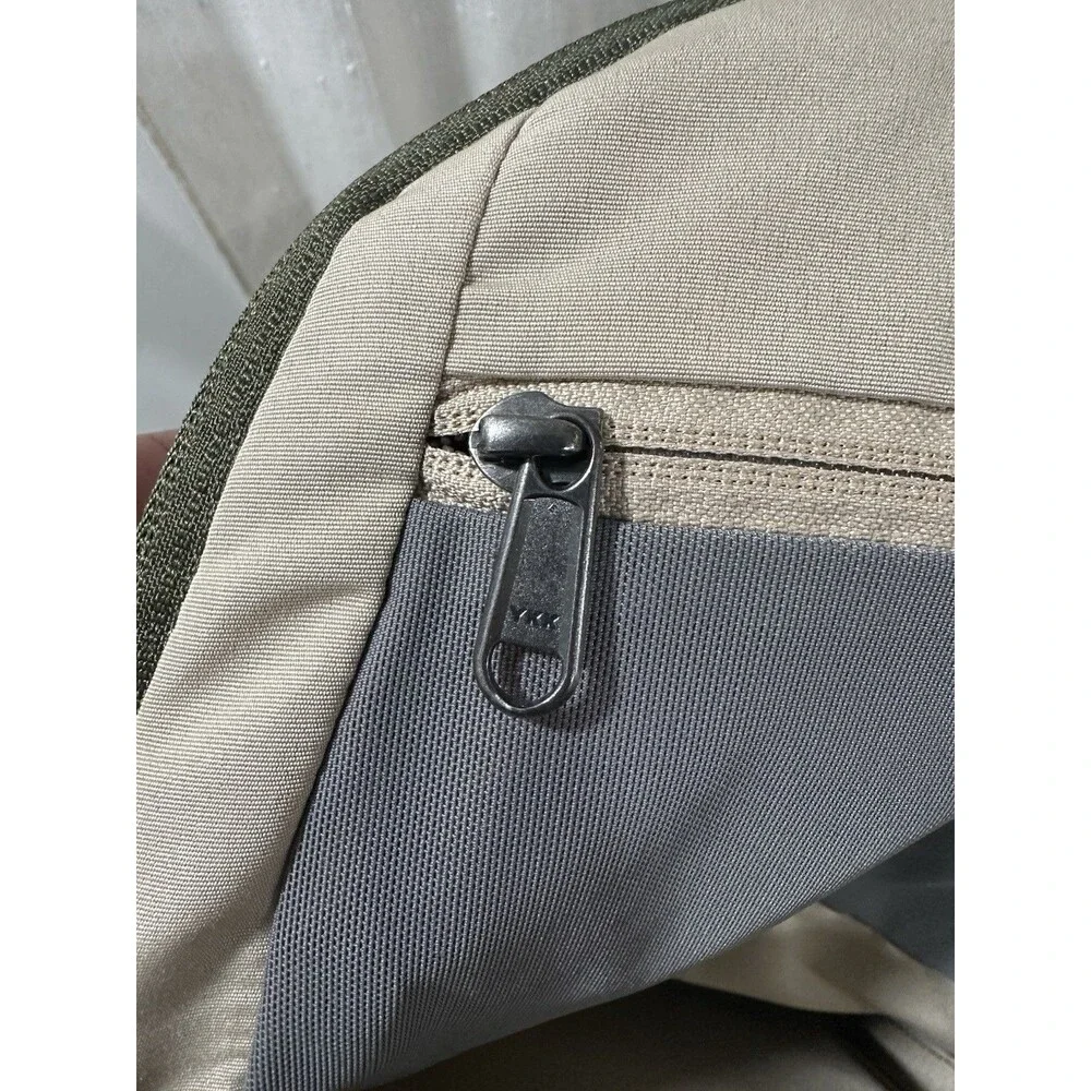 Bellroy Classic Backpack (2nd Edition) 20L - Ranger Green - NEW Without Tags